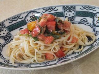 かぼちゃとトマトの冷製うどん
